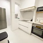 Guest House. Фигейра-да-Фош
